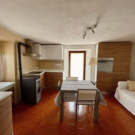 Maison Merlot Apartment *